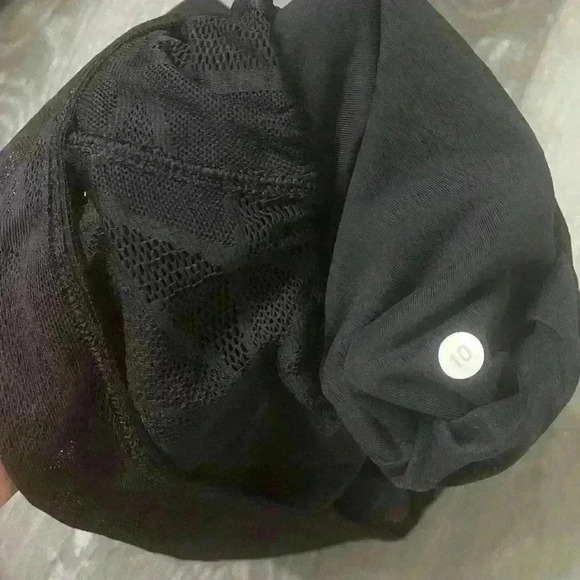 Lululemon City Sky Run By Short-Black-size 10 - Picture 14 of 14